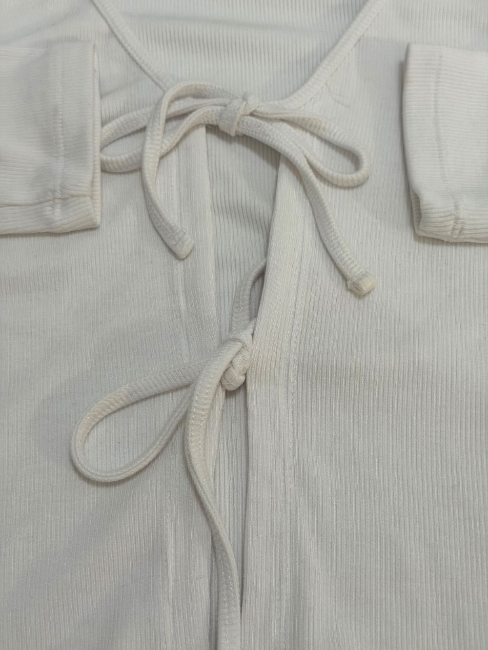 Aritzia Wilfred Free Tie-Front Ribbed Top White Size M - Picture 7 of 11